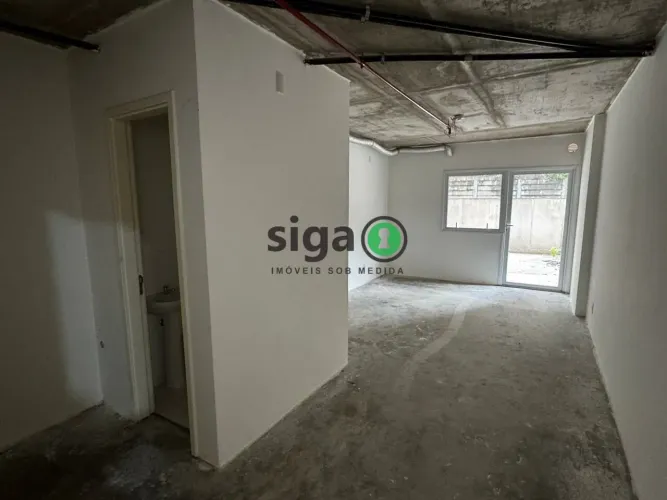 Sala Comercial a venda ou Locação 47,05 m² - Jardim Henriqueta - Taboão da Serra - SP