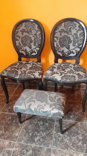 Cadeiras e banquetes Retro