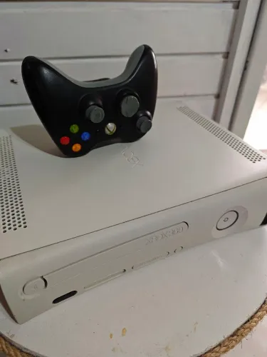 Xbox 360 +10 jogos e pegar e jogar