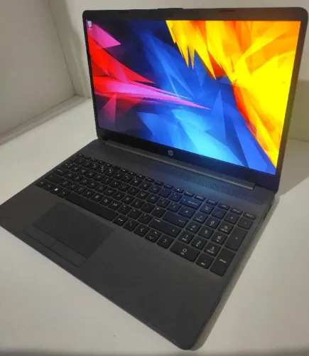 Notebook HP G9 i3-1315U (6 Núcleos) (13 Dias de Uso)