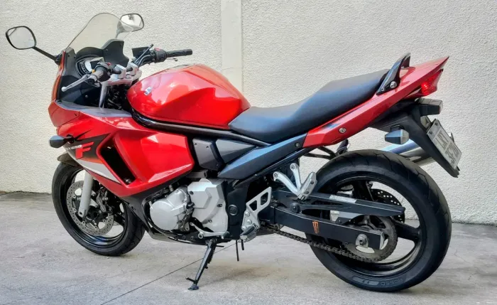 Suzuki GSX 650F, ano 2.011/11.