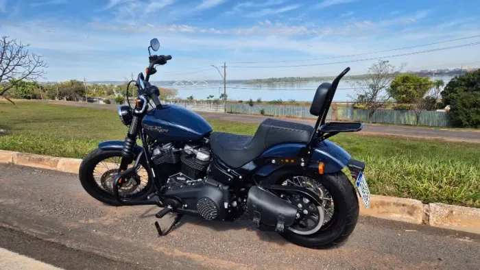 HARLEY-DAVIDSON FXBB STREET BOB 2018/2019