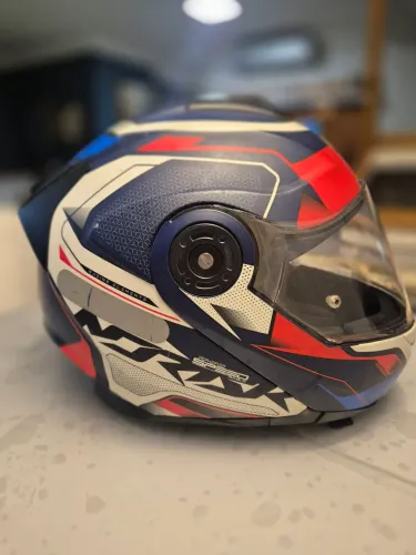 Vendo Capacete Norisk FF345 - USADO
