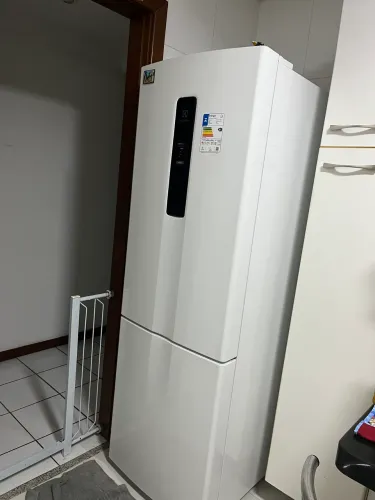 Vendo geladeira eletrolux inverter