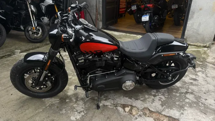 HARLEY DAVIDSON FATBOB 114