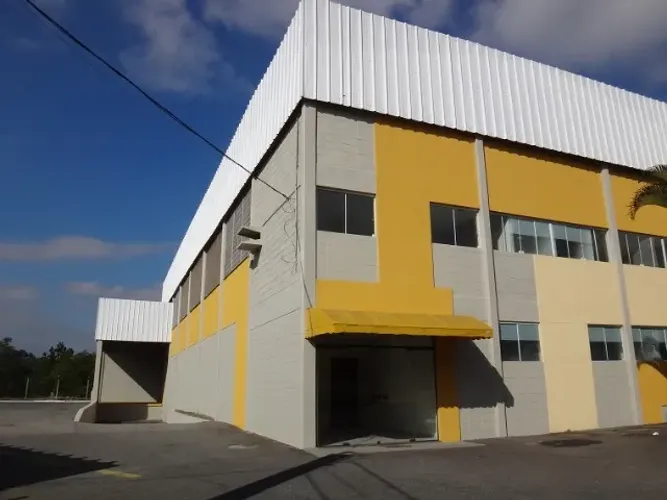 Reforma e Pintura de Galpões Logísticos.