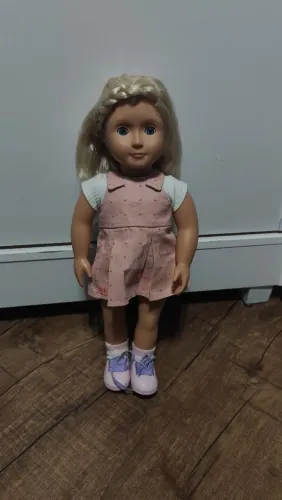 Boneca Our Generation original 