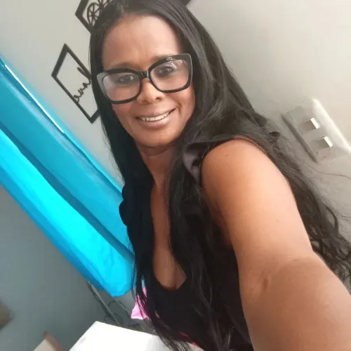 Contrate meu serviço como garçonete ou auxiliar de cozinha