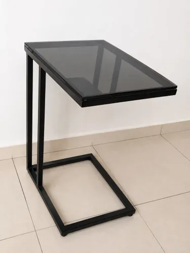 Mesa lateral vidro e metalon preto