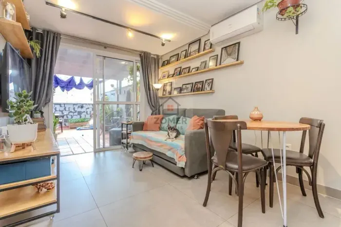 Cobertura Duplex com 112 metros 1 quarto 1 vaga no bairro Centro Histórico - Porto Alegre 