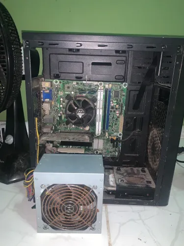 pc não liga, preço a negociar