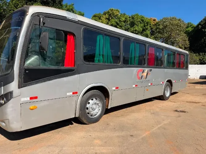 Vendo ônibus
