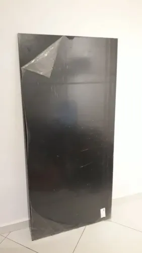 Painel MDF preto