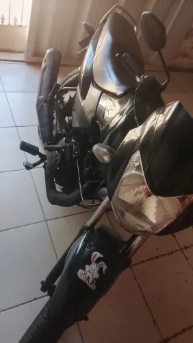 Vendo moto da motuu e leia com atenção
