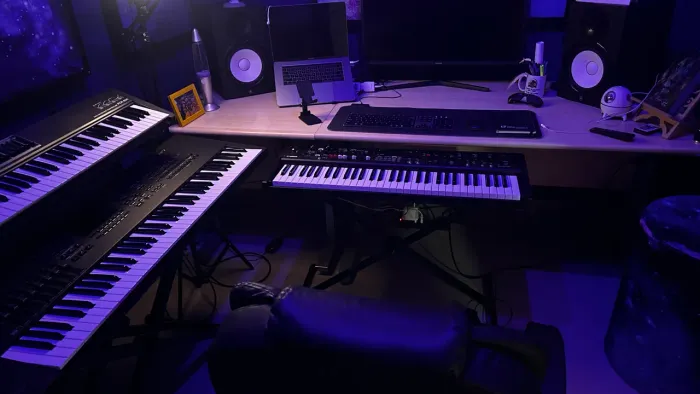 Monitores Yamaha HS8 [Super Novos!]