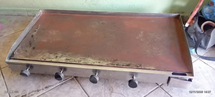 Vendo chapa para lanches profissional