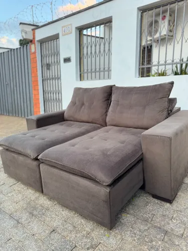Sofá retrátil higienizado