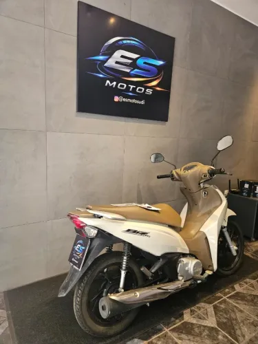 HONDA BIZ 125 EX CARAMELO 2024