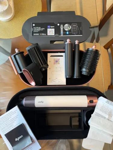 Dyson airwap i.d liso + ondulado