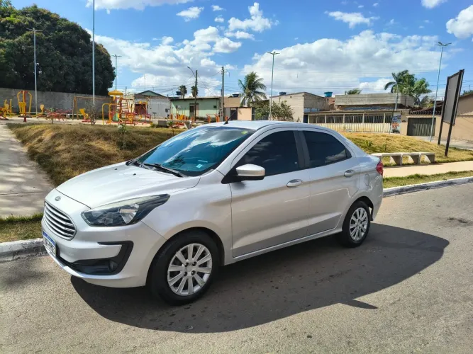 Ford KA 1.5 Sedan SE Plus 12V Flex 4P Mec. 2021
