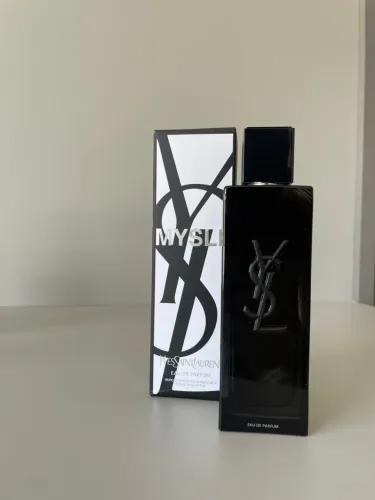Perfume Yves Saint Laurent
