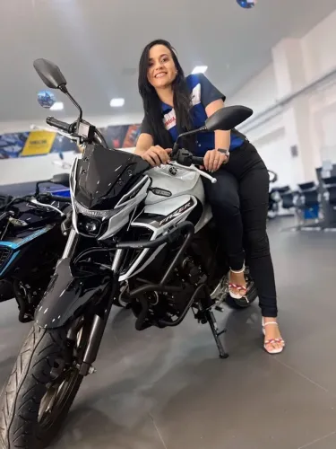 FZ25 CONNECTED 26/26 - OFERTA RELÂMPAGO!