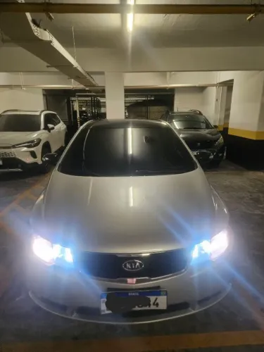 Kia Motors Cerato 1.6 16V Mec. 2011