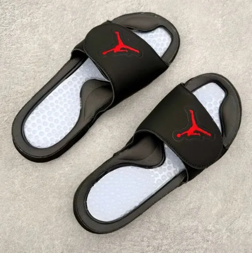 Chinelo Jordan Hydro 5 TAM 41