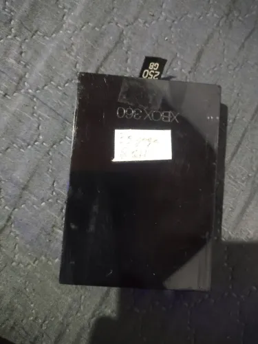 HD para Xbox 360 de 250 GB com 35 jogos 