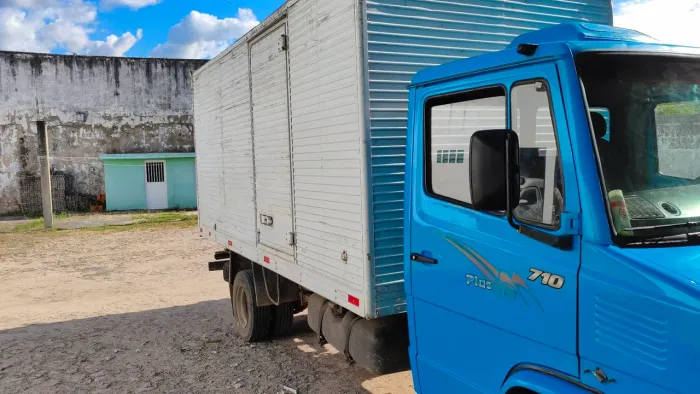 710 baú seco de 5 metros