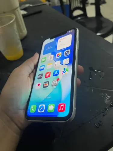 iPhone 11 64gb