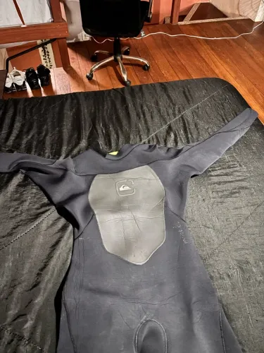 Long John quiksilver top!!