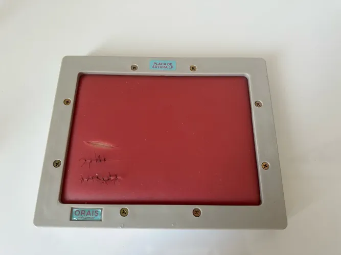 Placa de Sutura Odontológica Orais Seminova