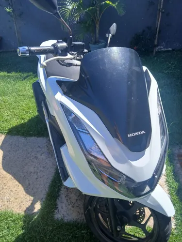 Honda PCX 160 ABS 2023 - Excelente Estado