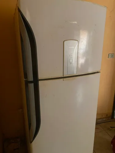 Geladeira Panasonic Frost Free