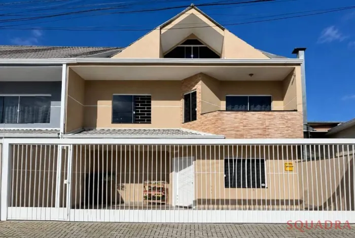 Sobrado com 3 dormitórios à venda, 129 m² por R$ 660.000,00 - Sítio Cercado - Curitiba/PR