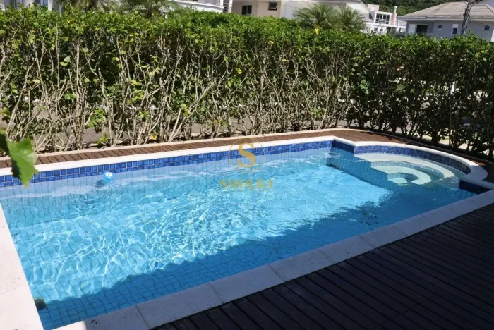 Casa em Condominio para venda com 4 dormitórios em Cacupé - Florianópolis - SC