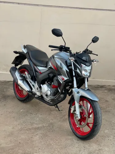 CB TWISTER 250