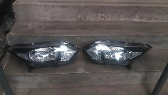 Farol Honda Hrv