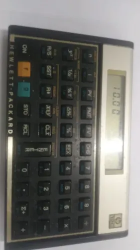 Maquina financeira HP-12C