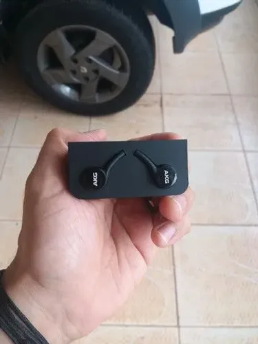 Fone AKG Tipo C ORIGINAL 100% novo (Aceito cartão)