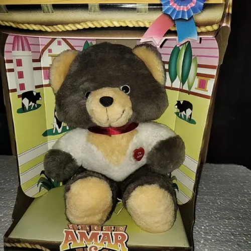 Pelúcia antigo Amar é . BAIXEI VALOR!!