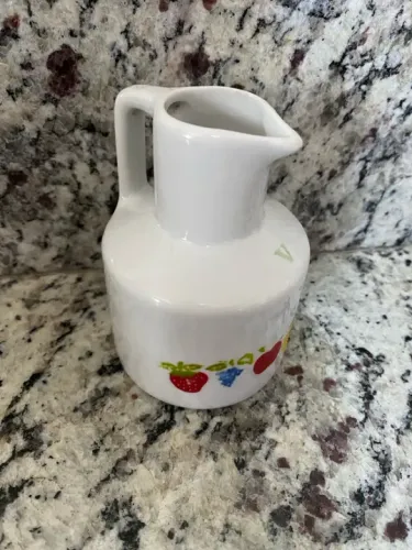 Galheteiro para vinagre, em porcelana 