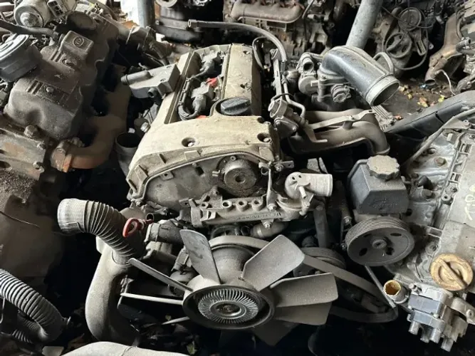 Motor Mercedes c180 1995 gasolina completo