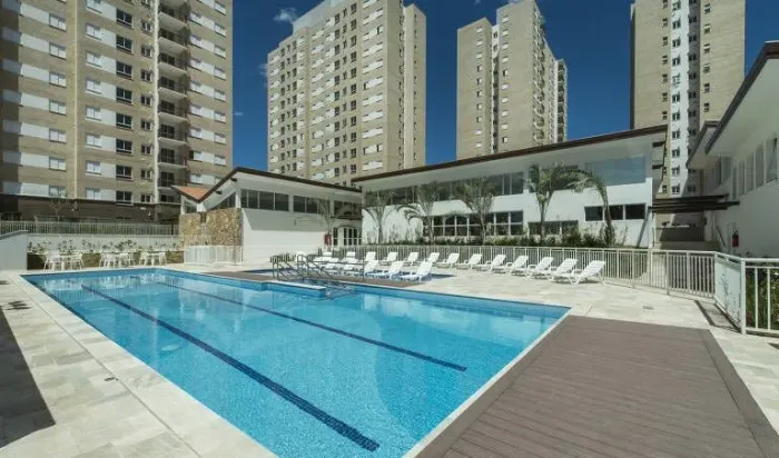 Limpeza e tratamento de piscinas! *