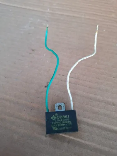 Capacitor para Ventilador CBB61 2.5µF 250VAC