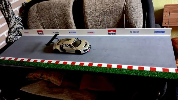 Pista de corrida 1/18