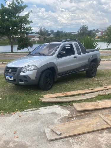 Fiat Strada Adventure 1.8/ 1.8 Locker Flex CE 2010