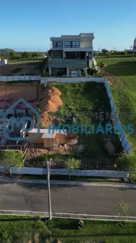 Terreno com 630m² no Riviera Park Residence. Sua família merece.