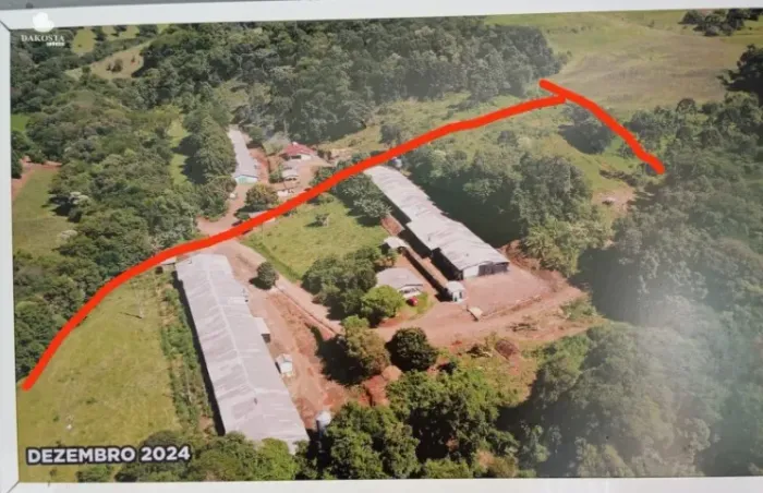 3.6 Hectares Chácara com 2 Aviários padra vibra
